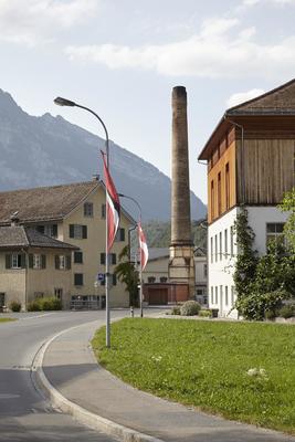 siert, dann erkennt man, dass Leute aus der ganzen stop Station Ennenda zusammen. bringen oder neue kennenlernen die nahezu tourismusim klntal - Sdostschweiz