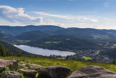 Blick auf den Titisee. (© Hochschwarzwald Tourismus GmbH)