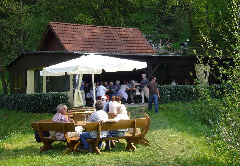 Karfreitags-Fischessen am Träufelbachsee