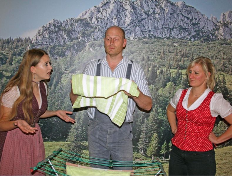 Theater im Trachtenheim Hittenkirchen