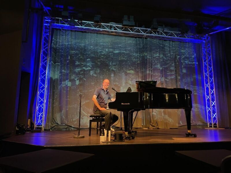 Piano-Abend - Your Songs! präsentiert von Rainer Rompel