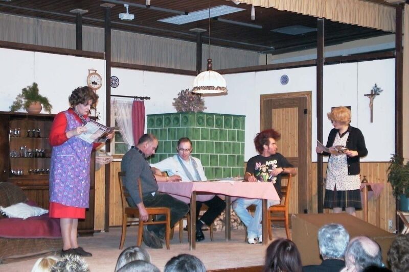 Theaterabend--AUSVERKAUFT--