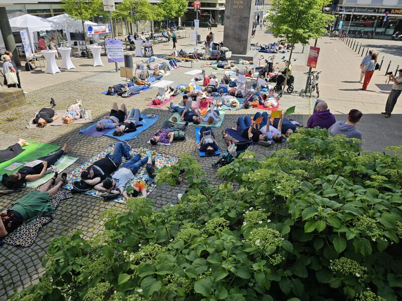 MECFS LongCovid Unverstanden Unbehandelt, LiegendDemo