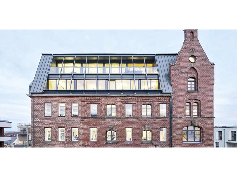 BLAUER SONNTAG - Martini-Quartier