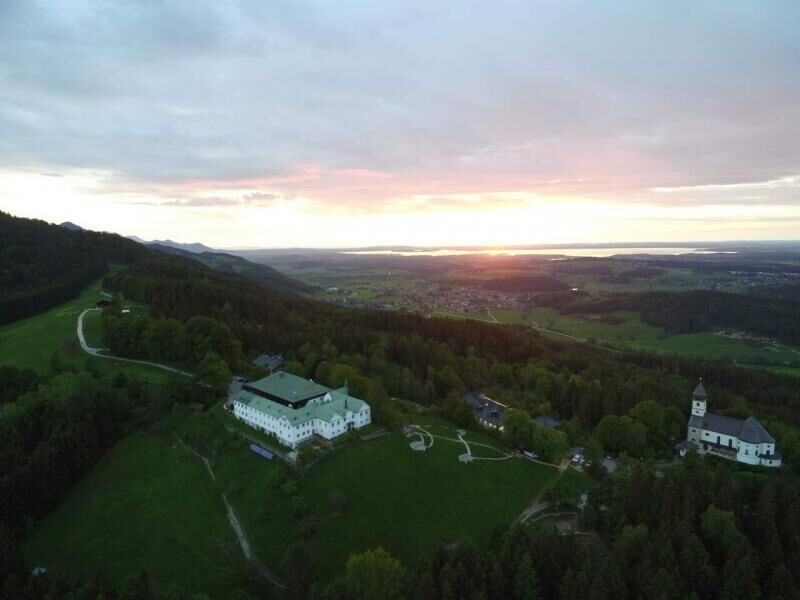 Hör nicht auf anzufangen - Fußwallfahrt von Bernau nach Maria Eck